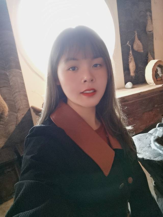 杨女士照片